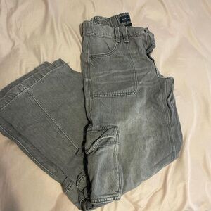 Mid-Rise Aeropostale cargo pants.